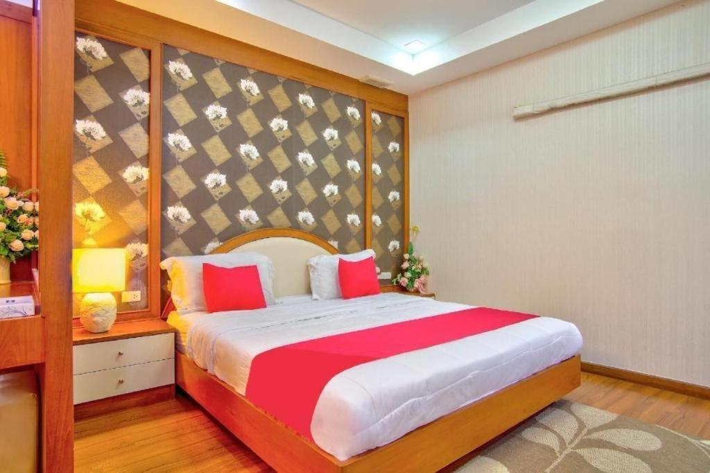 Thaiasia Goldensea Resort Phra Nakhon Si Ayutthaya Exteriör bild
